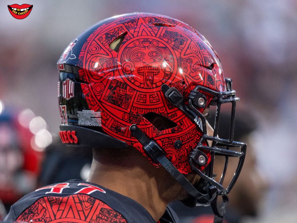 SaycheeseDGTL's tweet image. The College Football Playoffs are staying at 12 teams for 2026.

Many fans wanted it to increase to 16 teams.