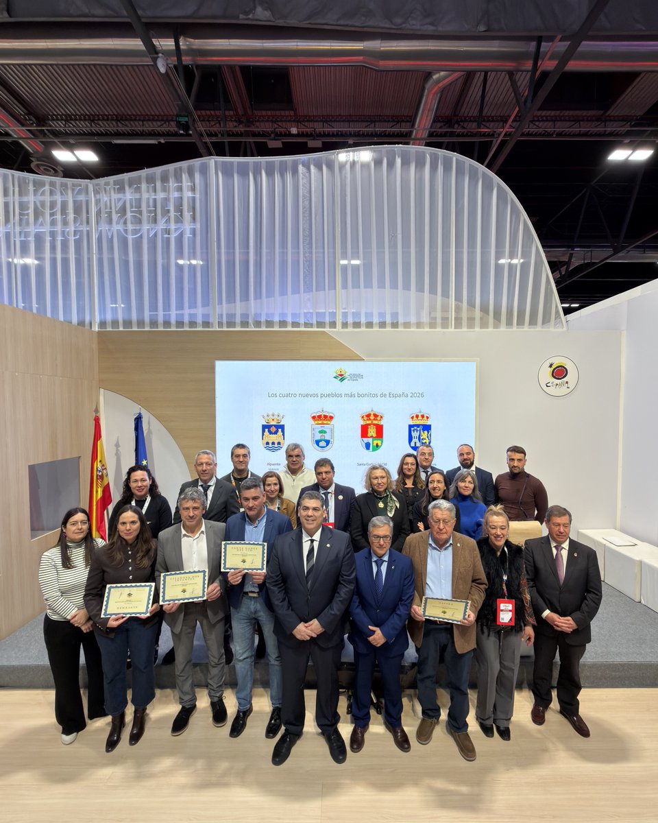 🏘️ Queremos felicitar a <a href="/AytoSantaGadea/">Ayuntamiento Santa Gadea del Cid</a> por haber recibido el diploma de <a href="/LosPueblosmbe/">Pueblos más bonitos</a> en el stand <a href="/Turespana_/">Turespaña Oficial</a> en <a href="/fitur_madrid/">FITUR</a>. 

#SODEBUR #BurgosOrigenyDestino #FITUR2026 #PueblosconEncanto #TurismoRural