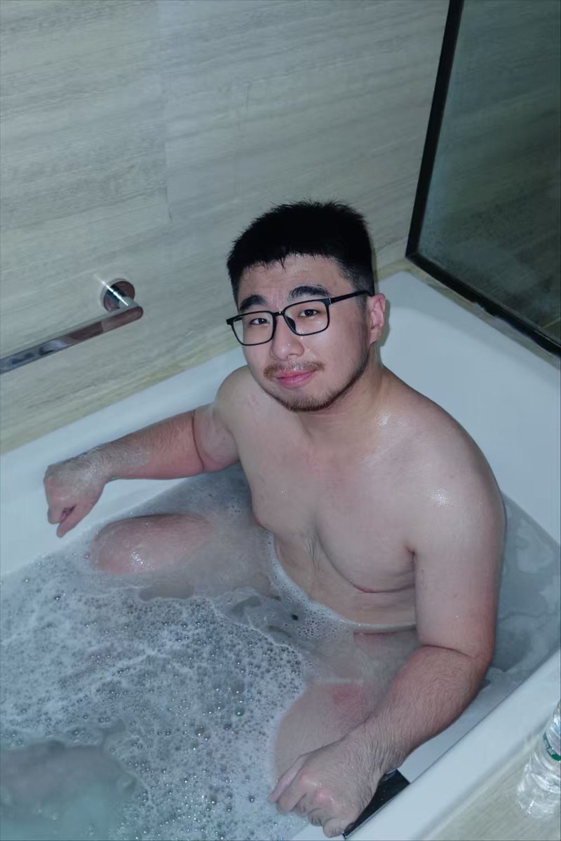 艾恩爱疯批🦊 tweet media