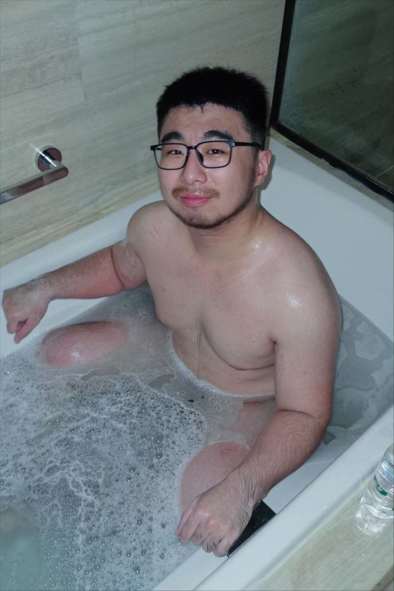 艾恩爱疯批🦊 tweet media