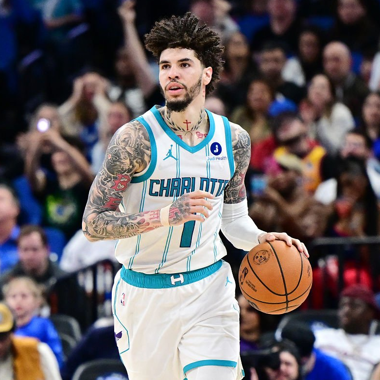 HornetsReddit's tweet photo. ✍️ @TimBontemps: "Despite criticism, LaMelo Ball has been a positive contributor."

"Few players are more polarizing than Ball, one of the league's most exciting stars but one who has faced questions about how much he contributes to winning basketball. This season has started to provide an answer, as the Hornets are more than six points per 100 possessions better when Ball is on the court, with an offense that would rank third in the league when he plays — and 27th when he doesn't."

(📰 https://t.co/slewTdr75h)