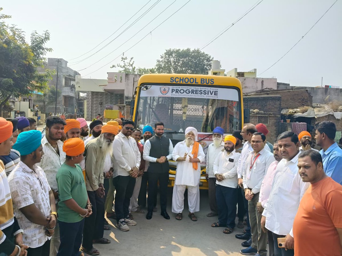 दिनांक 23 जानेवारी, 2026
🕊️✨दि. २४ व २५ जानेवारी २०२६ रोजी नांदेड येथे आयोजित ‘हिंद दी चादर’ विशेष कार्यक्रमाच्या अनुषंगाने, जळगाव जिल्ह्यातील विविध तालुक्यांतून अंदाजे २,००० पेक्षा अधिक भाविक आज नांदेडकडे रवाना झाले.