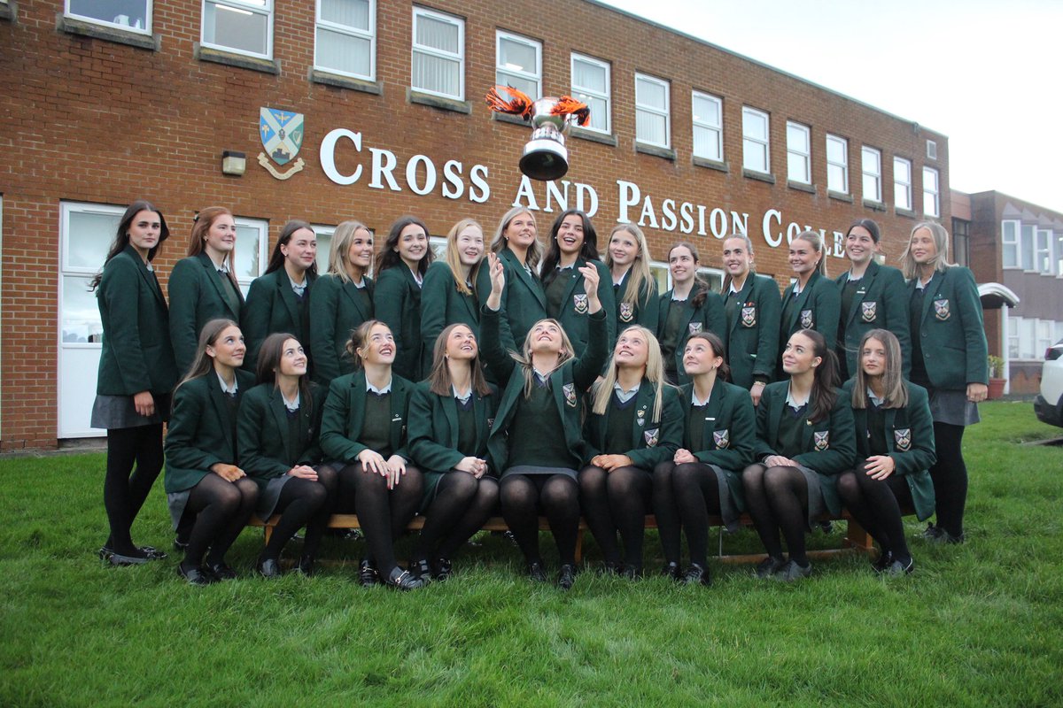 Cross & Passion tweet media