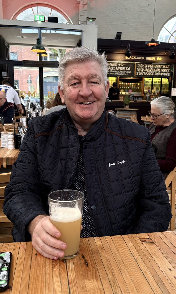 Mrs W Official tweet media