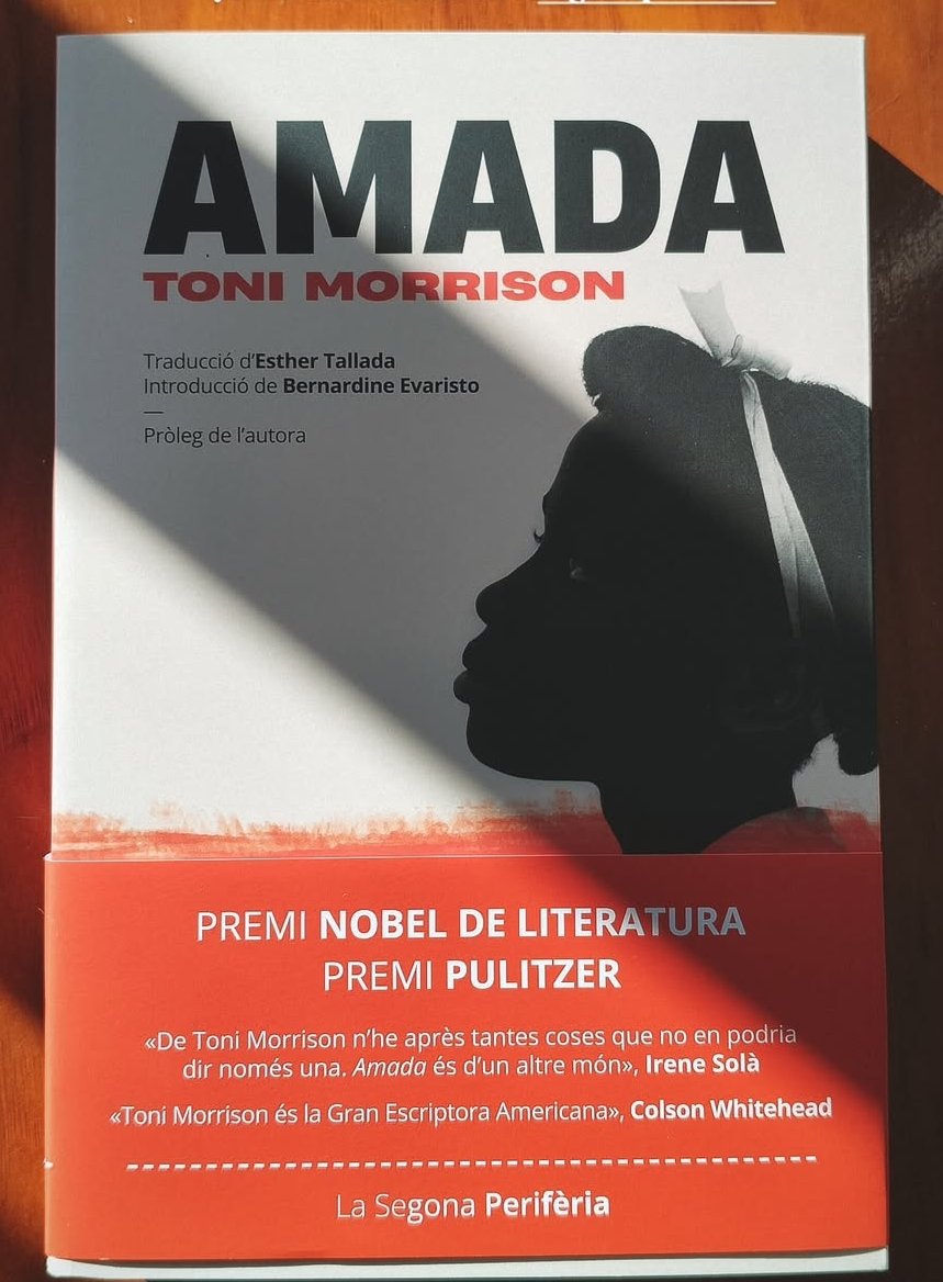 Sembla que ha quedat un bon dia per celebrar que ens ha arribat d'impremta «Amada», el premi Pulitzer d'una premi Nobel, Toni Morrison, traduïda al català per Esther Tallada. Aquest febrer a llibreries!