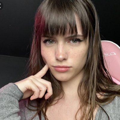 ehembrow89's tweet photo. #NewProfilePic https://t.co/G273glg7eY