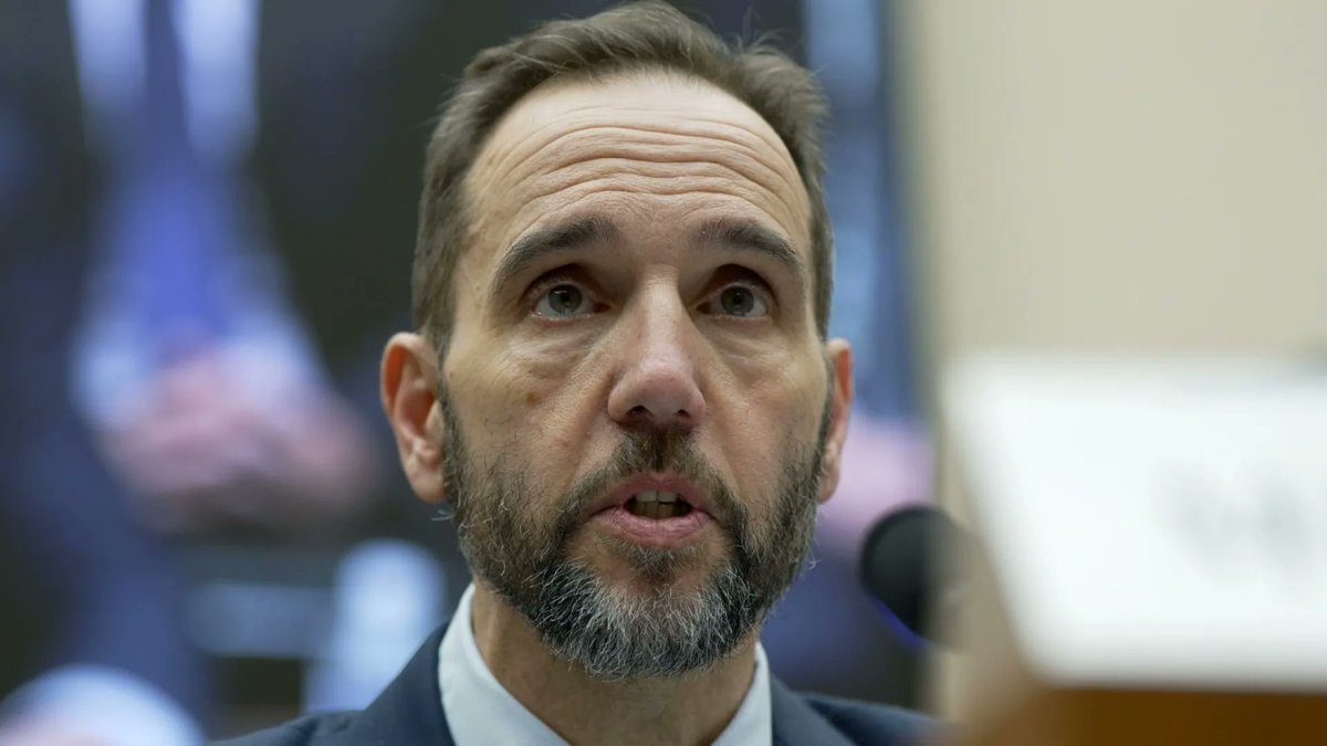 DougWahl1's tweet image. SHOULD THE NEXT DEMOCRATIC AG BRING BACK THE CHARGES AGAINST TRUMP?

The most important revelation from Jack Smith's hearing yesterday was that the cases against Trump were dismissed without prejudice- meaning a future DOJ could bring them back.

Should they?

Your thoughts?