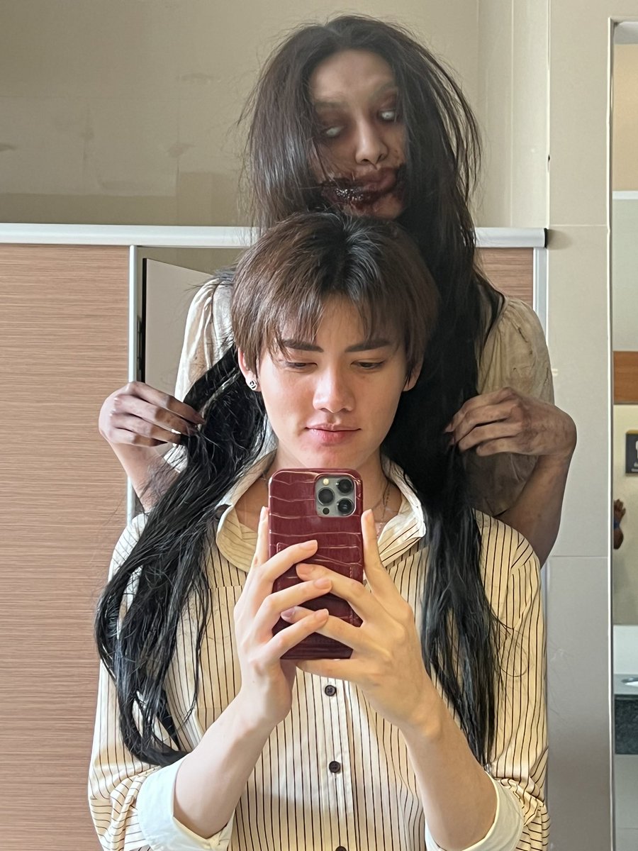 toptenss_'s tweet image. ผมยาวและ 555555 

SINGSA LATAI EP12

#สิงสาลาตายEP12