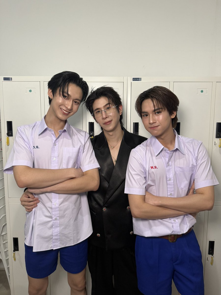 ภูมิใจในตัวทั้ง2 คนน้องรัก เติบโตไปพร้อมๆกันนะ❤️ 

DMD FINAL STAGE
#DMDFriendshipSS3finalEP