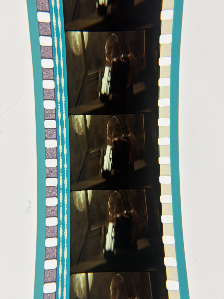 docfilmschicago's tweet photo. EXILED

TONIGHT AT 7PM https://t.co/Yv1YOQRKlU