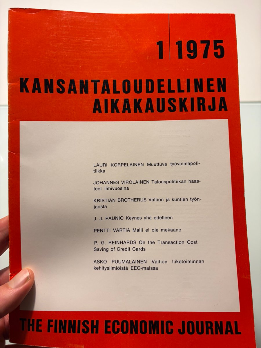 Osuvasti kirjoitti yli 50v sitten sukulaispoika julkisen sektorin roolin kasvusta. Pelko kuntasektorin laajenemisesta yritystoimintaan osui oikeaan. Suomessa täytynee pohtia julkisen sektorin laajuutta markkinoilla ja antaa yrityksille sekä kolmannelle sektorille tilaa kilpailla.