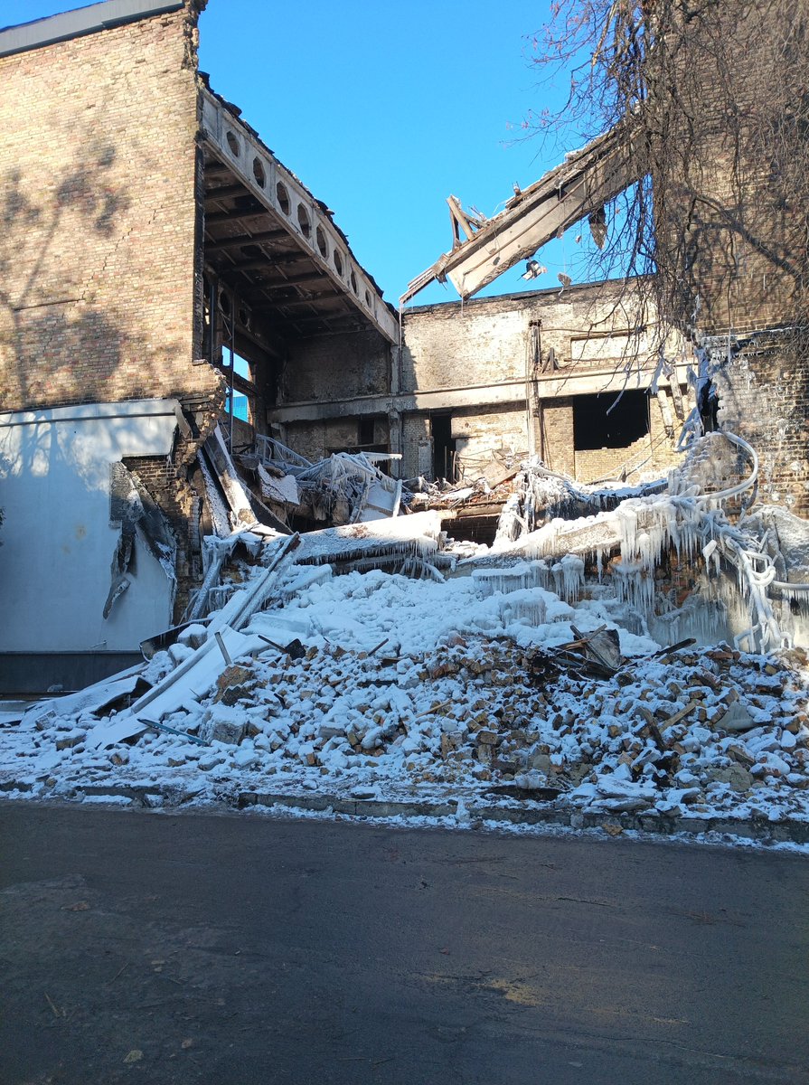 eyeWitness to Atrocities tweet media