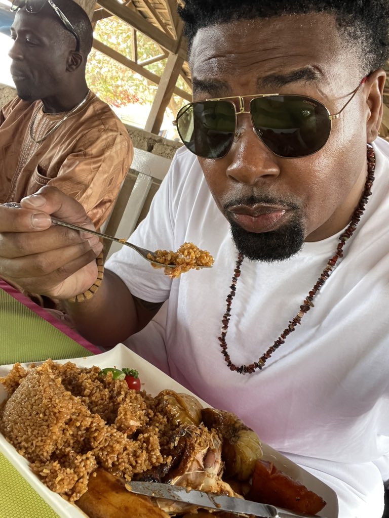 I’m eating Senegalese jollof, Neega