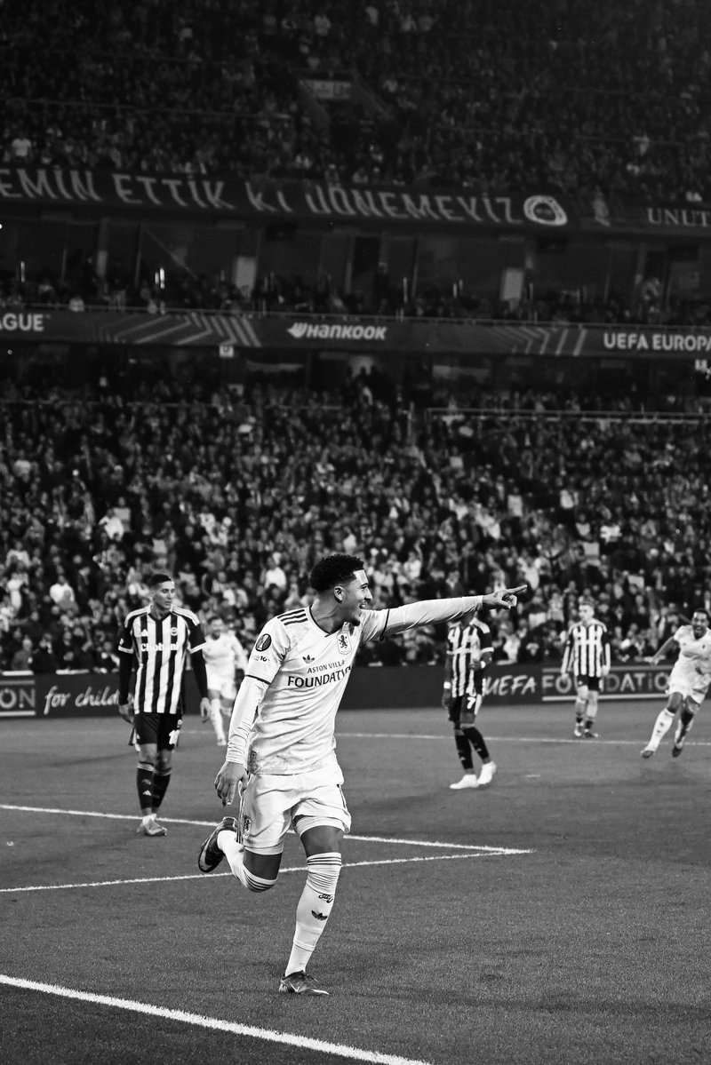 Sanchooo10's tweet image. 