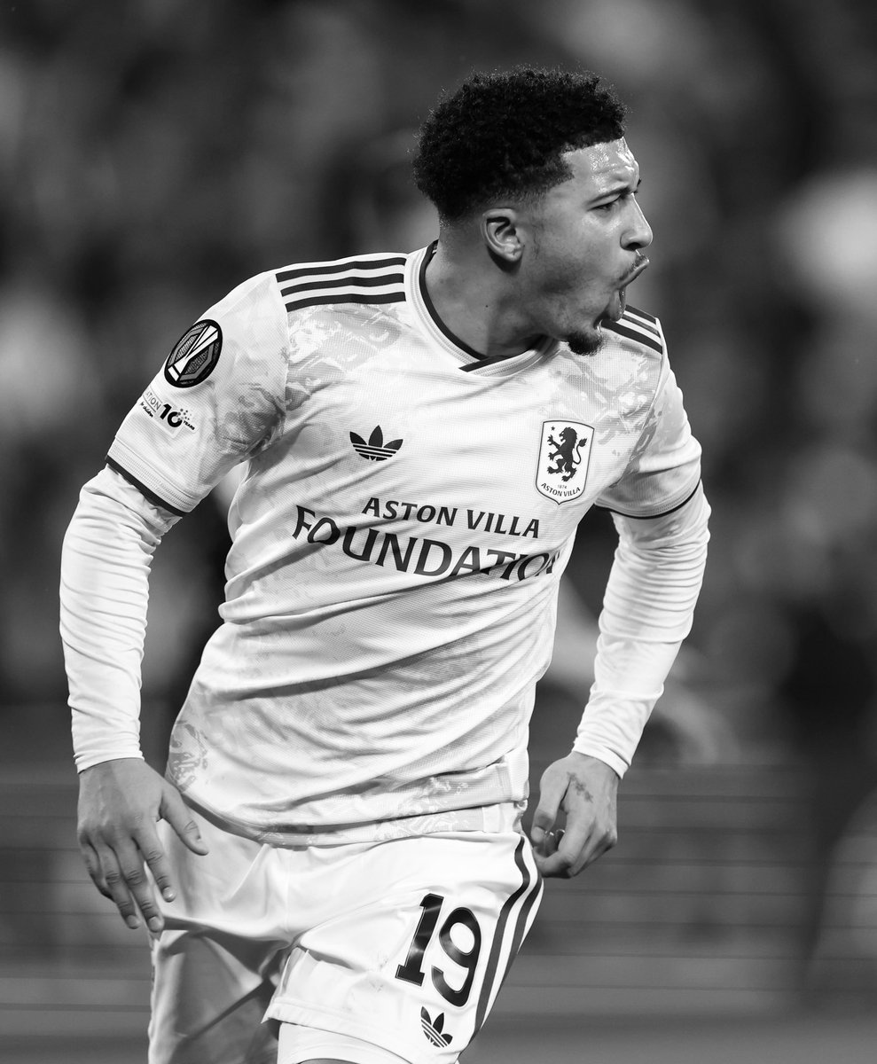 Sanchooo10's tweet image. 