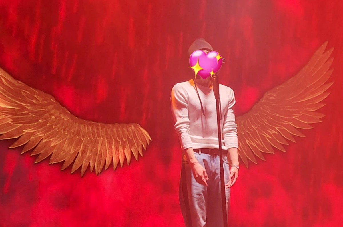 usingfifi's tweet image. ㅈㅎㅅ 중티 잘받는거 ㅈㄴ 웃김

영상캡쳔데 너무 못나와서 가린다 ㅈㅅ