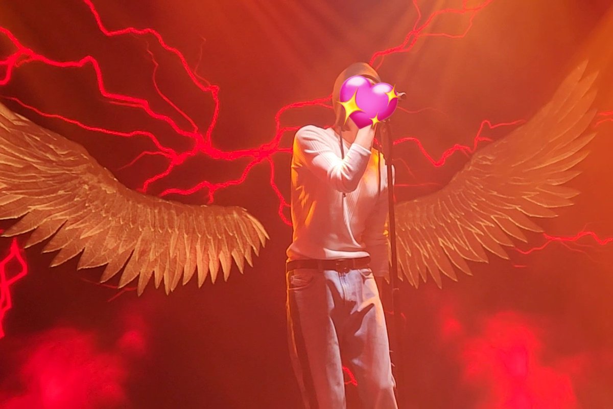 usingfifi's tweet image. ㅈㅎㅅ 중티 잘받는거 ㅈㄴ 웃김

영상캡쳔데 너무 못나와서 가린다 ㅈㅅ