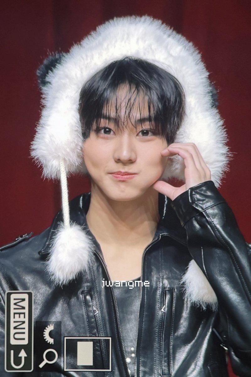 jwangme's tweet image. 260123 #정원 #JUNGWON 아기여워 🐼🩶🩶