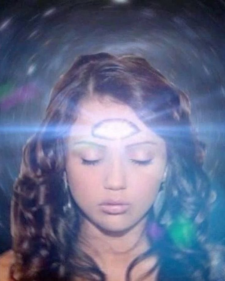𝔄𝔩𝔢𝔵𝔞 ✰ tweet media
