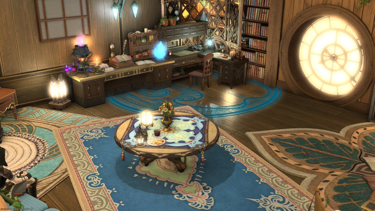 #WelcomeHousing
絨毯使いが上手すぎる…！と、ついつい床の面積多めにSS撮ってしまったアパルトメント。写ってないけど天蓋ベッドも素敵でした！

魔女部屋風