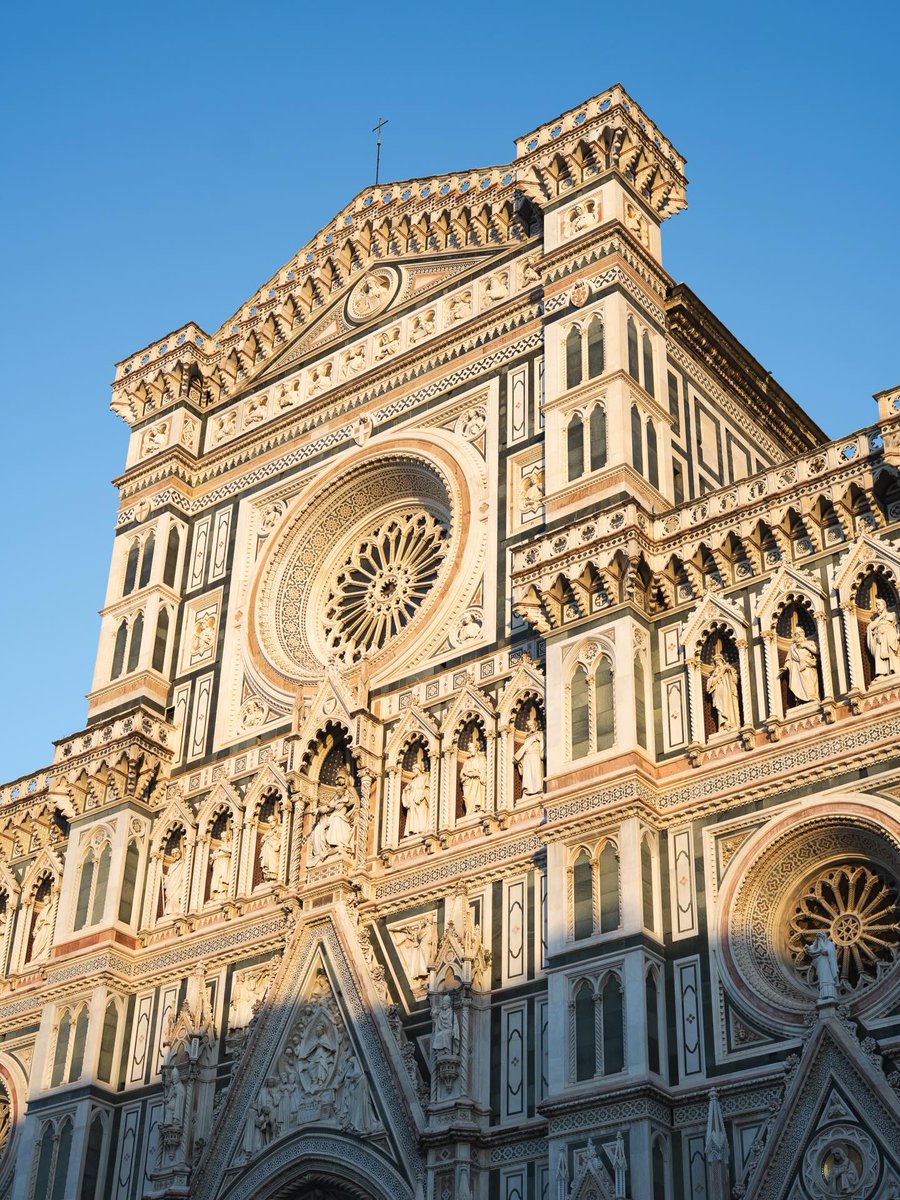 Four Seasons Firenze tweet media