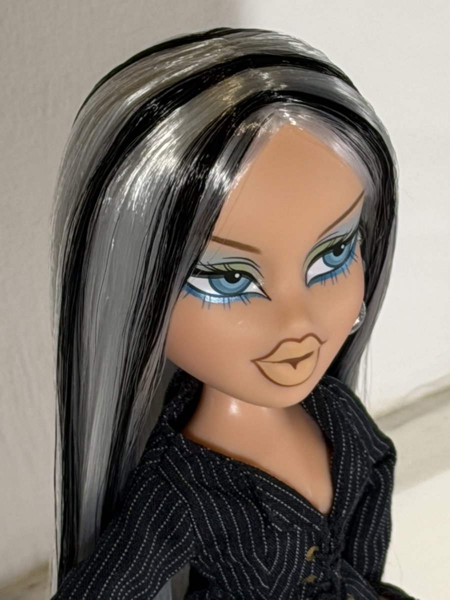 w11ckedtw11nz's tweet photo. @spacepopstars ME! https://t.co/zXPuKVTQsY