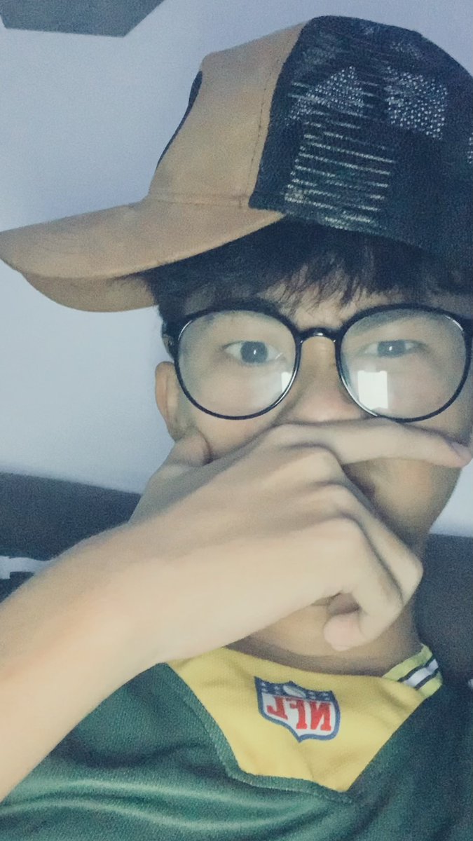 Manhitam tweet media