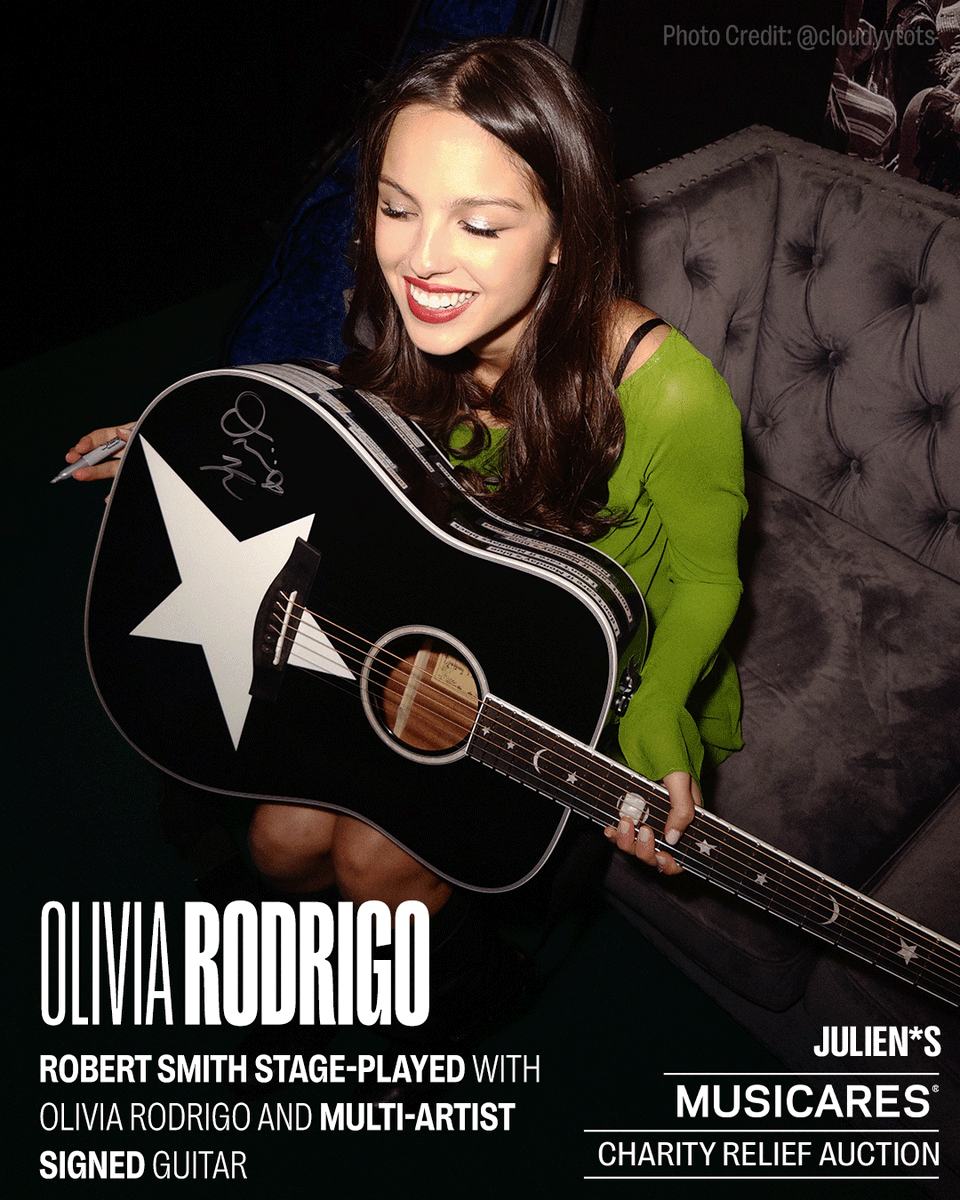 Julien's Auctions tweet media