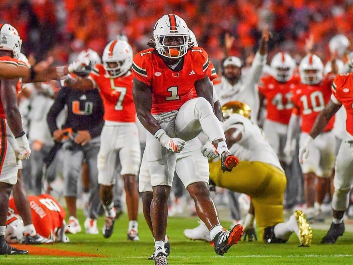 recruits_cfb's tweet image. Miami linebacker Mohamed Toure is returning for his 8th season of college football. 

He was in the same 2019 recruiting class as guys like:

• Nolan Smith
• Kayvon Thibodeaux
• Derek Stingley
• Evan Neal
• Darnell Wright
• Spencer Rattler

I think it’s same to say he…