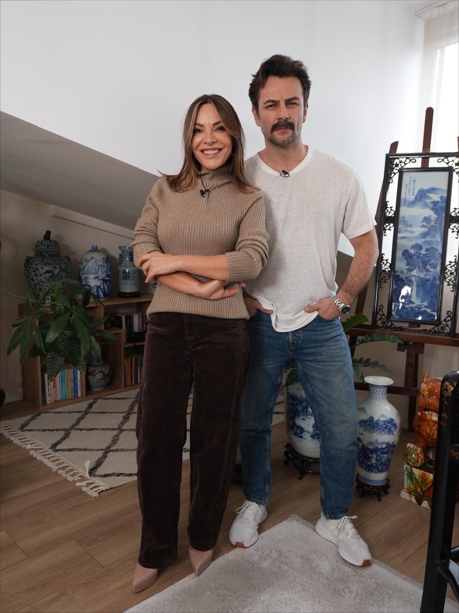 Asiye Acar'ın renkli sunumuyla #PazarGezmesi, ünlü oyuncu Gökberk Demirci'nin evine konuk oluyor!

Yeni bölüm bugün 12.45'te #KanalD'de!
