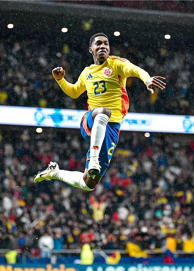 Daha ucuza gelecekse #Oulai  den kesinlikle alınmalı.. 
#21M  #NoaLang #Galatasaray 
Yaser Asprilla