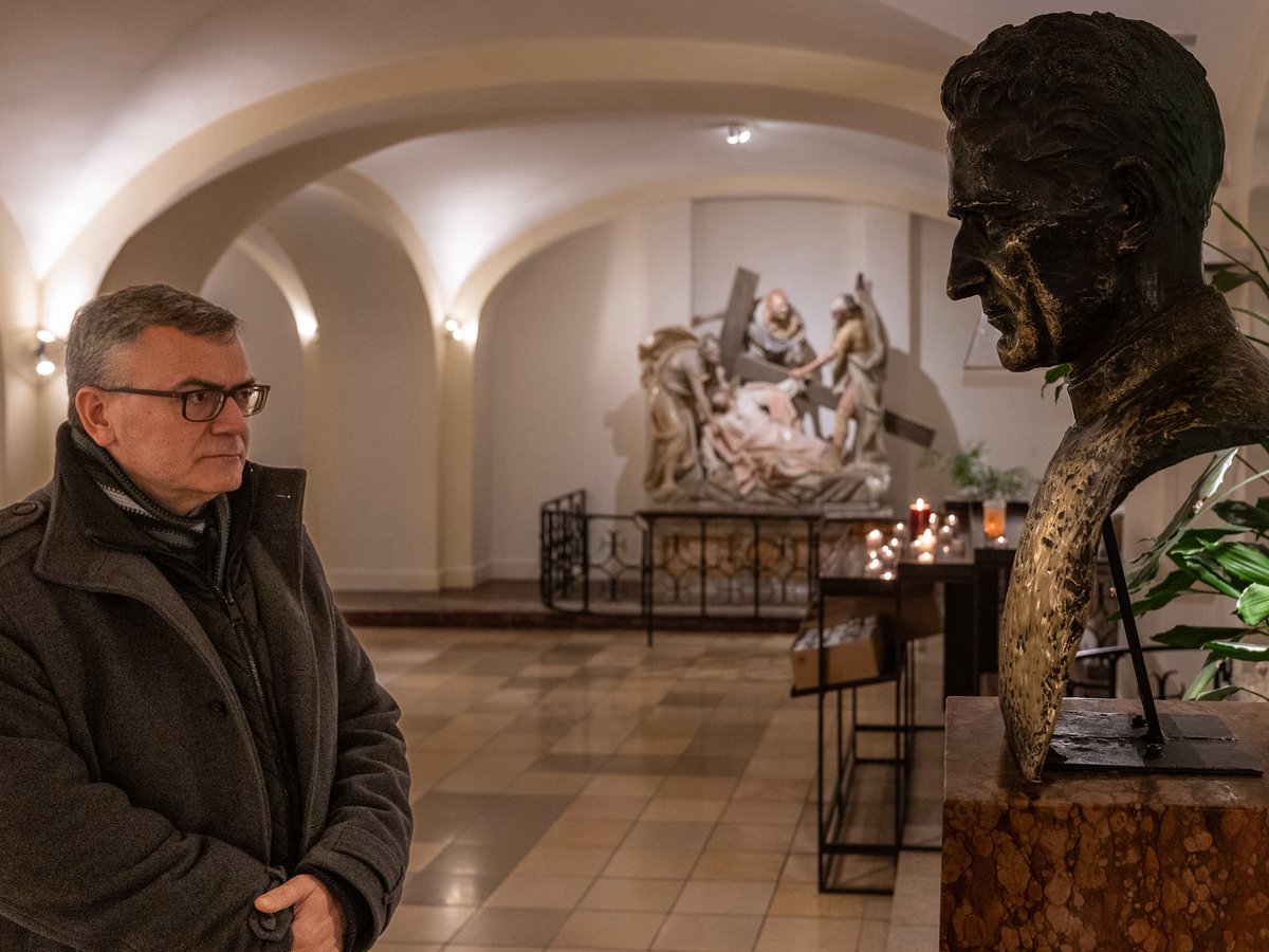 Florian Herrmann tweet media