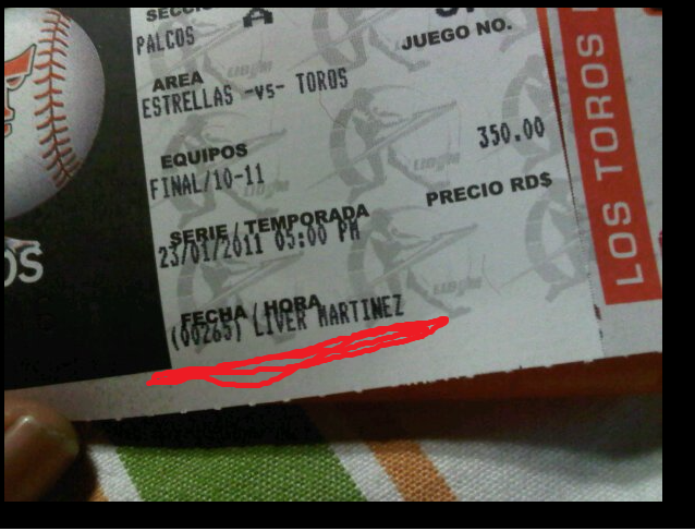 Liversita's tweet photo. Esta foto es de hace 15 años, cuando los Toros le ganaron el campeonato a las Estrellas. Siempre abonada en mi Estadio Francisco A Micheli. Siempre Palco nunca Preferencia. @TorosdelEste https://t.co/lKqI7S5hAm