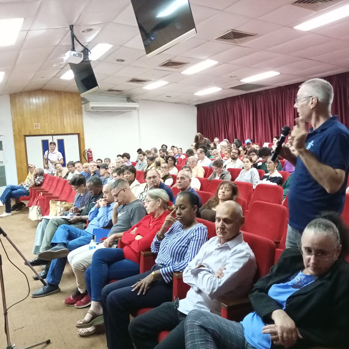 📊 #Citmatel desarrolla su Asamblea de Balance 2025: un año de grandes desafíos y  metas donde su colectivo ha sido el mayor protagonista de lo que hemos logrado. 👏 Felicidades queridos compañeros! Éxitos en el nuevo año! 🎉 
<a href="/citmacuba/">Ministerio de Ciencia, Tecnología y Medio Ambiente</a>