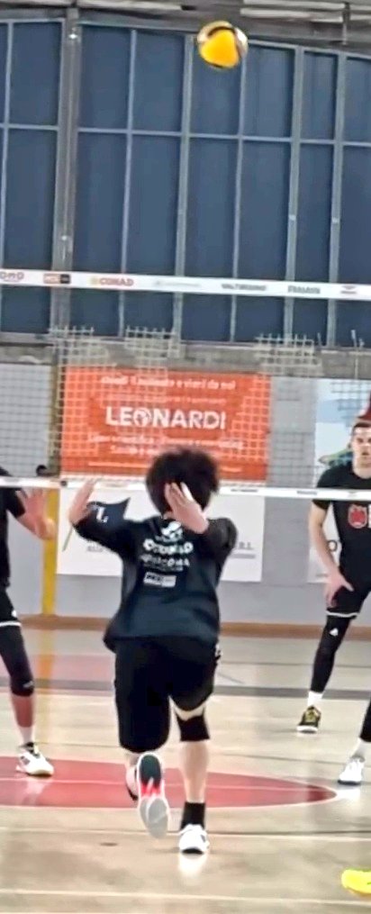 BatokNiYuki's tweet photo. Always so beautiful to watch, his form 💖 

📹 sirsafetyperugia https://t.co/0aJ5x9TttQ