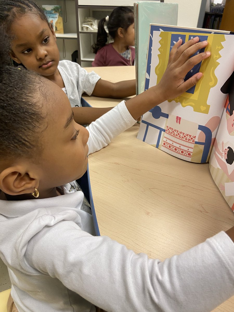 ECliftonLibrary tweet media