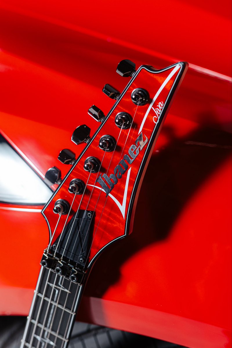 hurricanenita's tweet image. The TORCH RED JIVA10 has officially landed at #NAMM 2026 🏎️💨

Named for the iconic Corvette red color, the @ibanezofficial JIVA10R-TRC is spec’d like the original JIVA10, with striking red and black @DiMarzioInc Pandemonium pickups to match the design.

I always say every new…