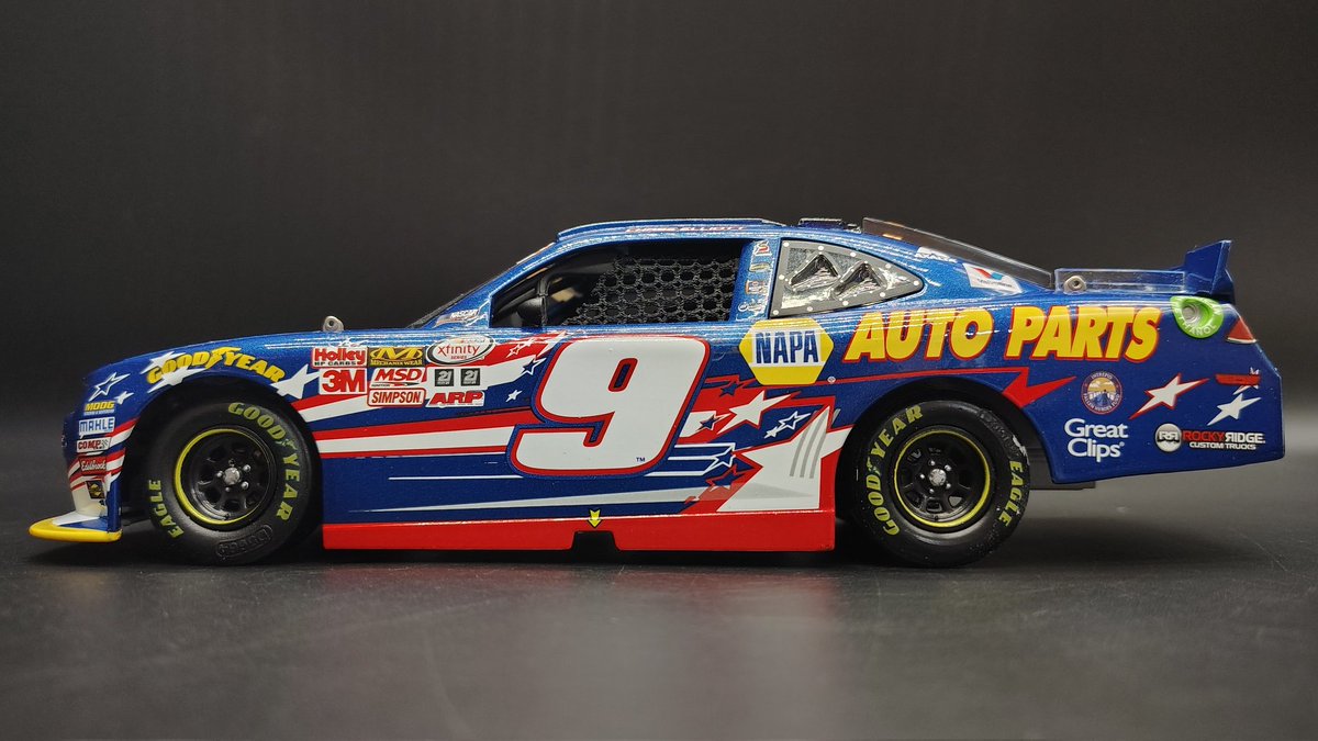 RacecarGrveyard's tweet photo. 2015 Chase Elliott #9 NAPA Auto Parts Salutes 1:24 RCCA Elite #88 of 100. Ran at Daytona in July, finished 3rd.
#napaknowhow #chaseelliott #nascar #racecargraveyard #camaross https://t.co/QrK8eSdJOu
