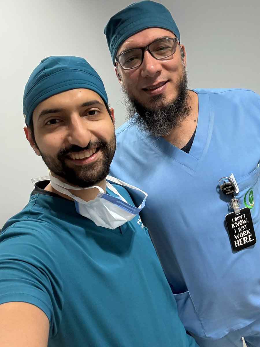 KhatibHazim's tweet photo. سعدت بعملي مع الدكتور ممدوح اسماعيل استشاري قسطرة القلب اليوم في مستشفى النور التخصصي بمكة في غرفة القسطرة القلبية حيث تم فتح عدد من الشرايين التاجية ولله الحمد سائلين المولى عز وجل الشفاء التام لهم ولجميع المسلمين https://t.co/7Ng6aeusdE