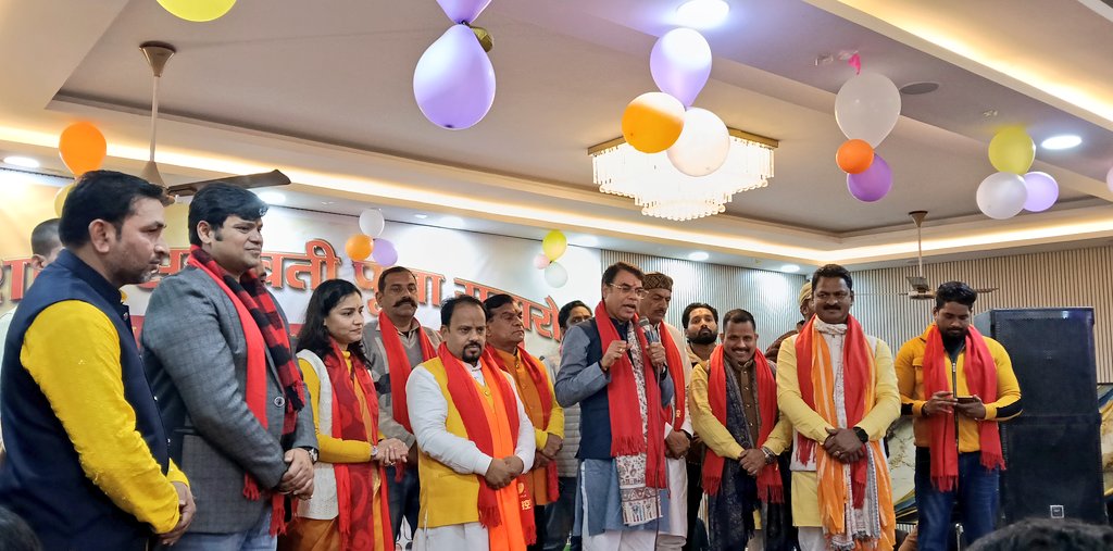 Santosh Ojha tweet media