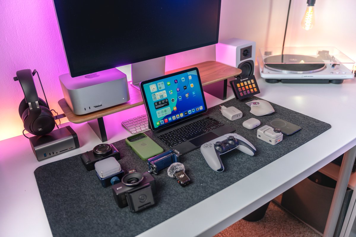 Cristo Vega tweet media