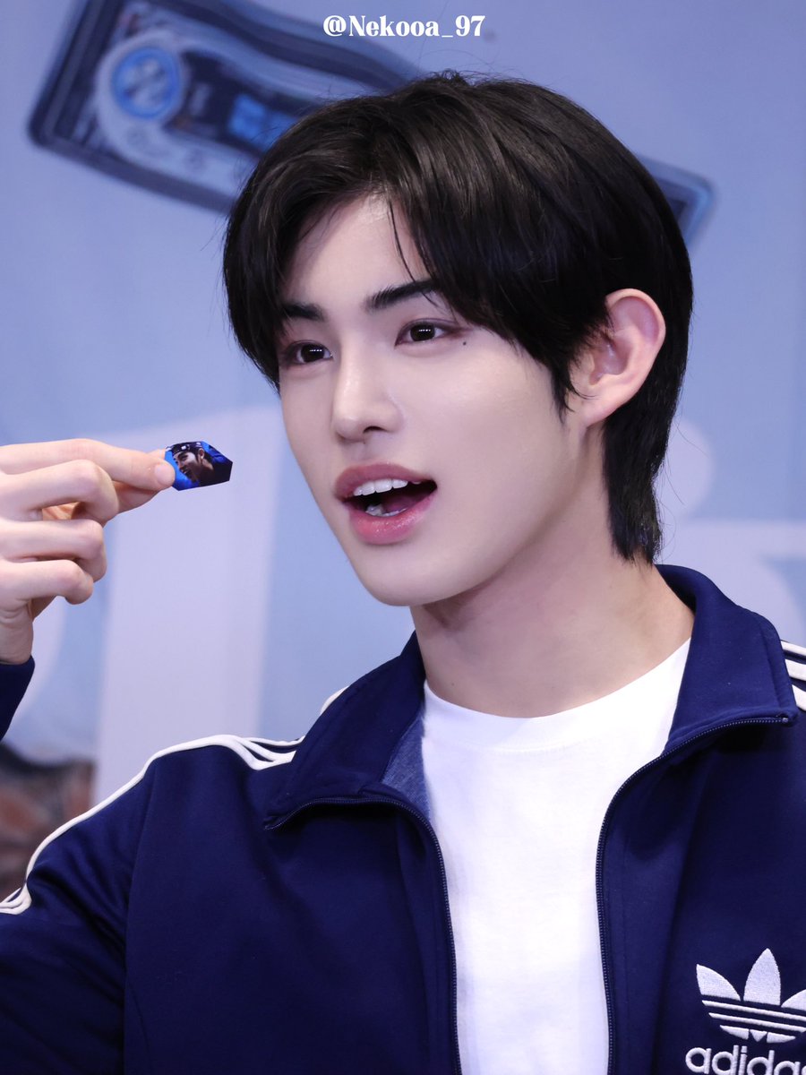 260123
😮웃긴다…
#민제 #Minje #킥플립 #KickFlip