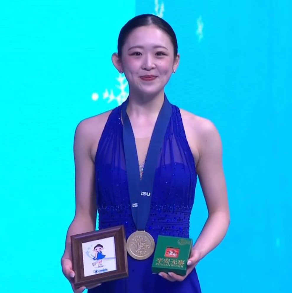 this is my daughters first day of school please be nice to her