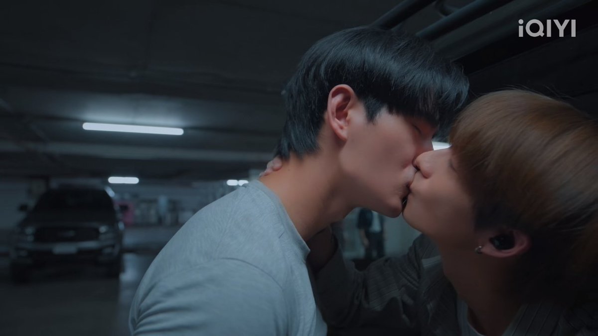 hubboyslove's tweet photo. #สิงสาลาตายEP12 já está disponível no iQIYI! Confira: https://t.co/2UJbsfILkS https://t.co/Vi2FdCRDEx