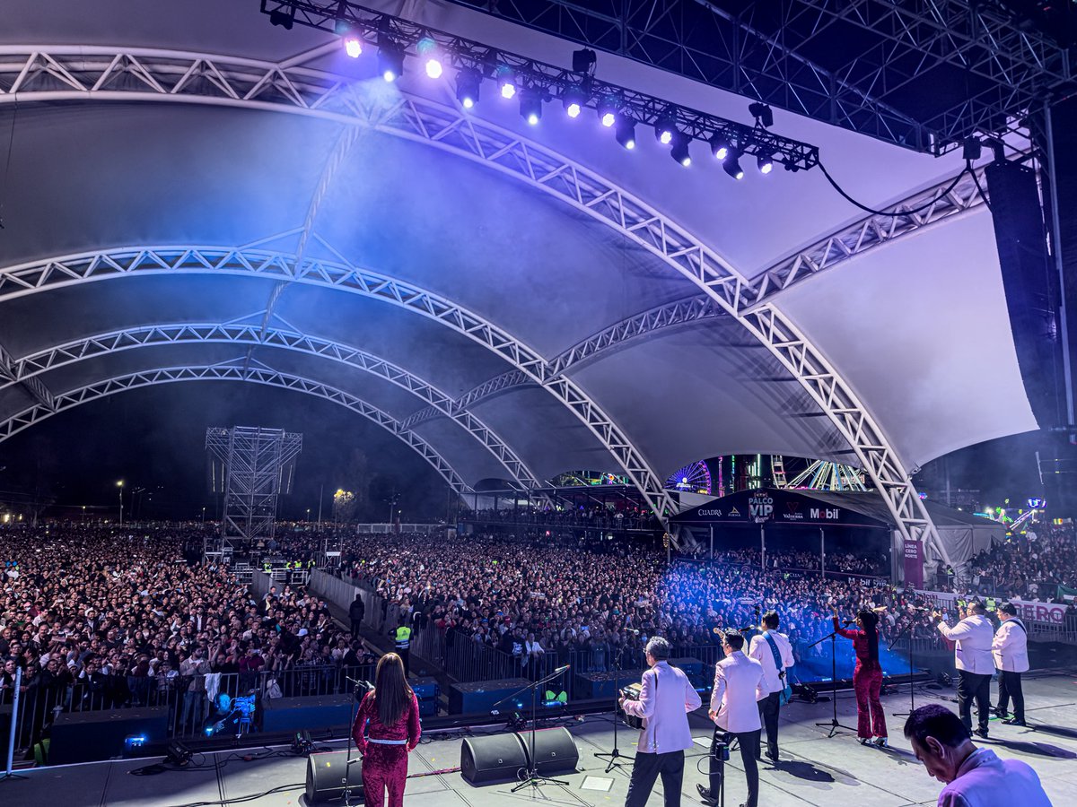 Los Ángeles Azules tweet media