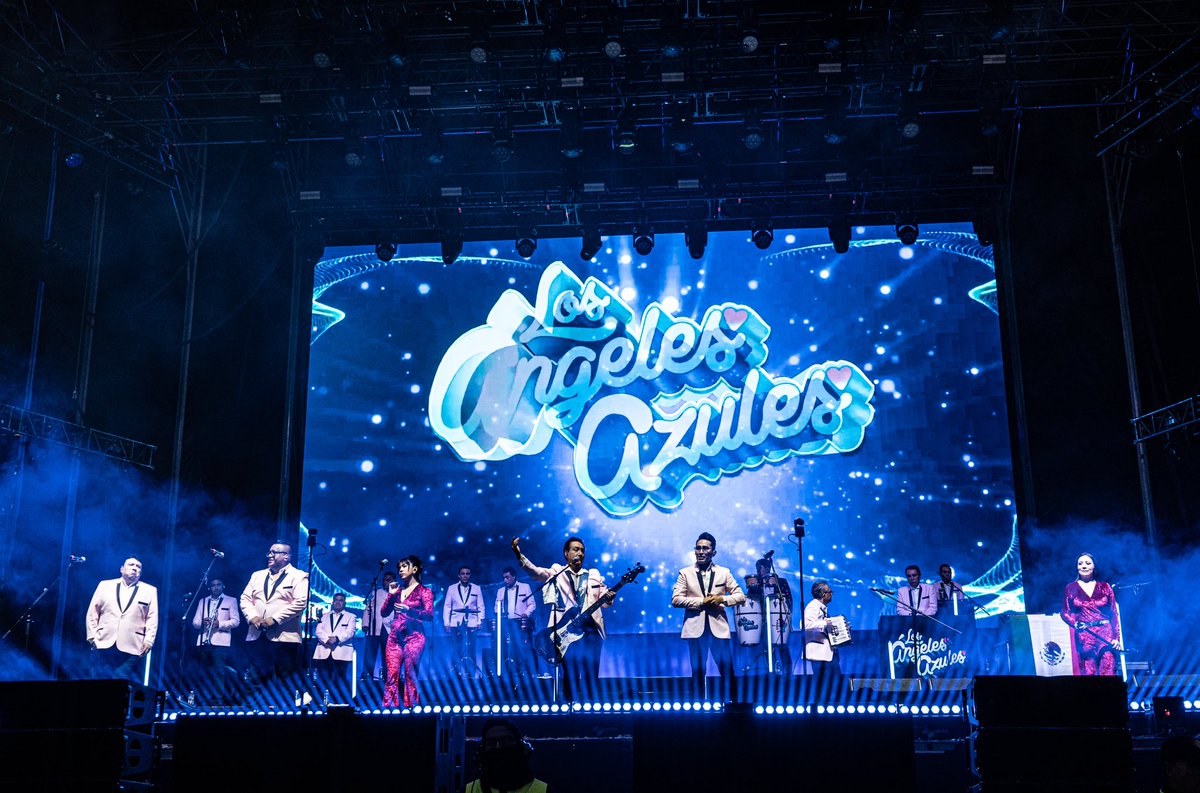 Los Ángeles Azules tweet media