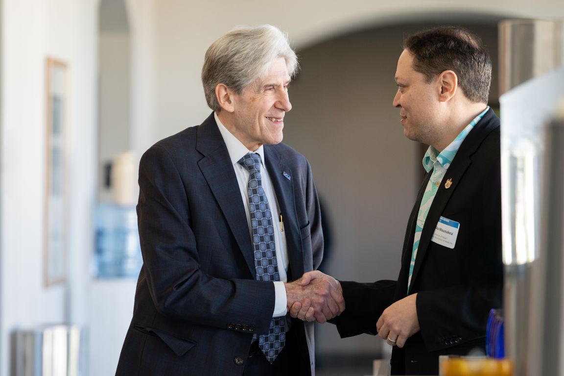 UCLA's tweet photo. UCLA is helping write the playbook for dealing with urban wildfires, hosting the LA Fires Research Conference to share a year’s worth of new research on the growing threat of city-based infernos. #ResearchPowersProgress https://t.co/WOdqHdI4fw https://t.co/4clr0sjuJE