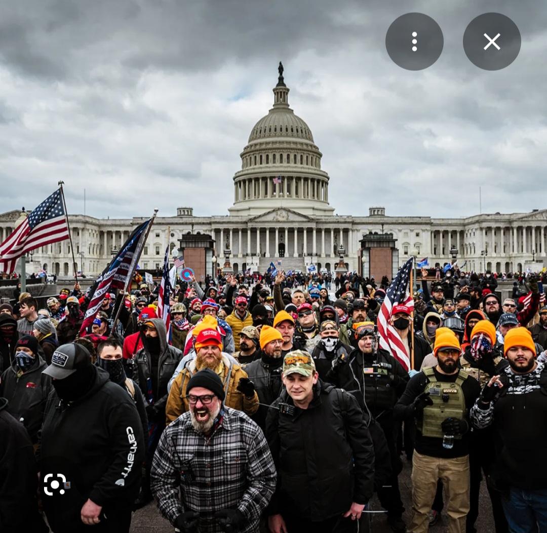 fred_guttenberg's tweet photo. @WhiteHouse This @WhiteHouse is staffed by fucking morons who expose their stupidity with every tweet.  

As for the insurrection language, this is what an insurrection looks like. https://t.co/SYyOqIe9N8