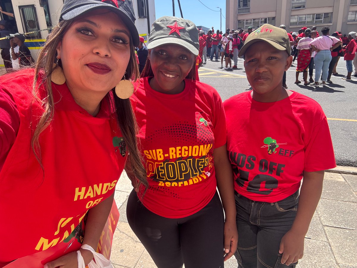 CassiemAishah's tweet image. #HandsOffJuliusMalema #eastlondon #EFF