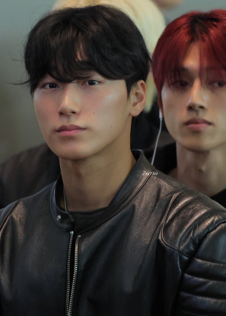 wsnrainn's tweet photo. papa a cherry wooyoung behind you https://t.co/kAsqtWc5nW